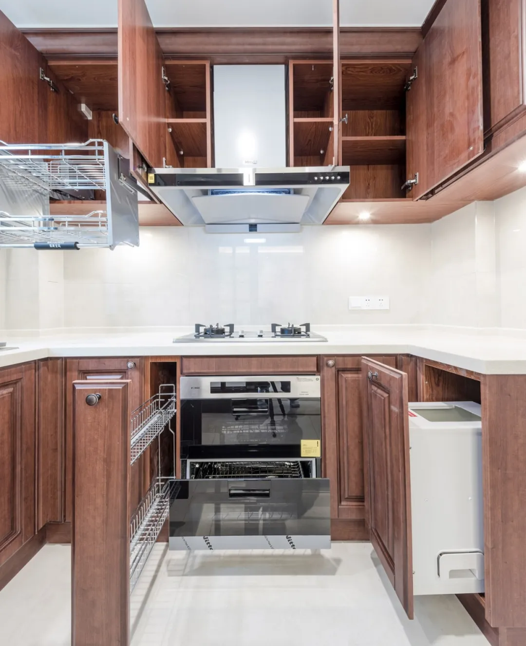 1597740854204608cckL.jpg 1597733666(1).jpg