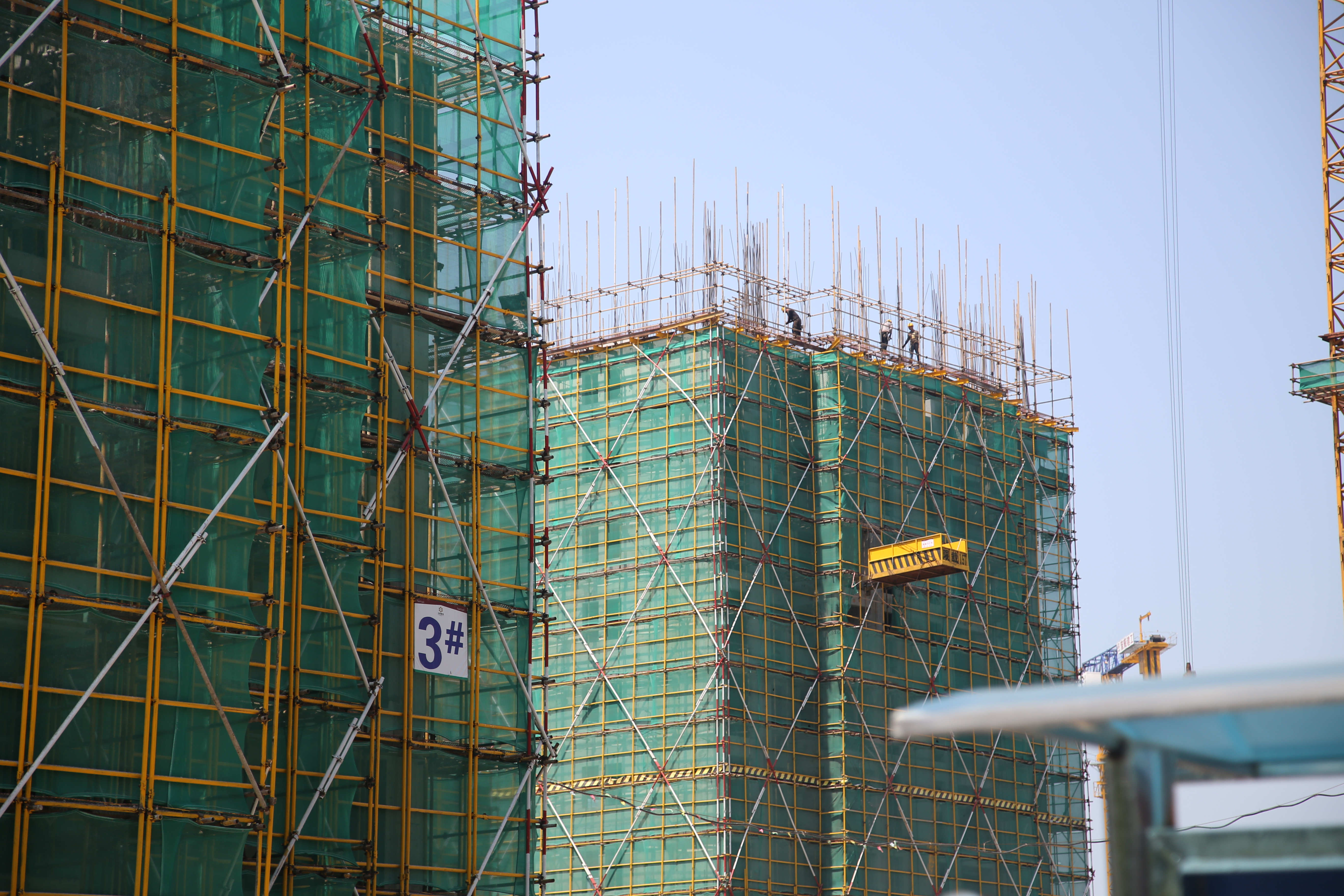 15985966801517921YJn.jpg 中欧体育江南润园施工现场_副本.jpg