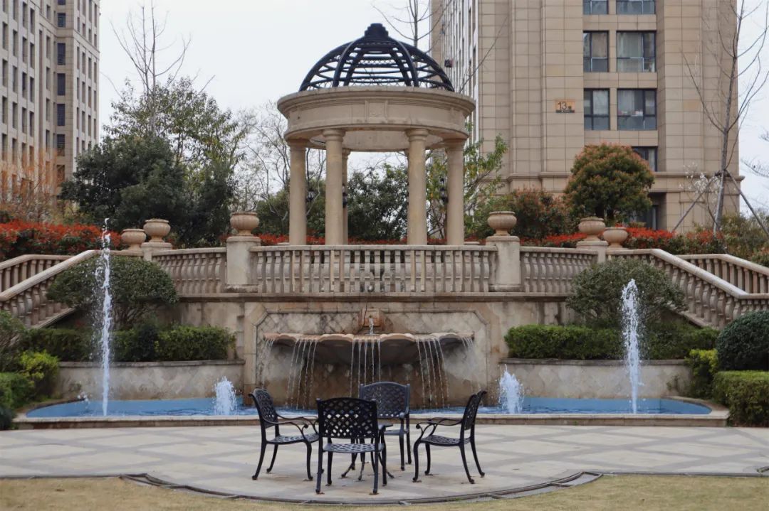 1679645242428967GLpb.jpg 1679645242428967GLpb.jpg